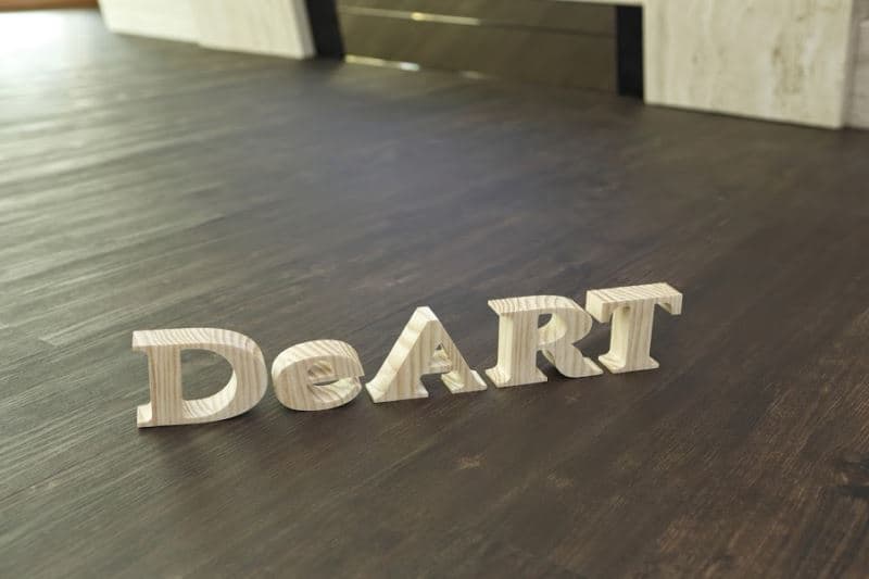 Кварцвиниловая плитка "DeArt Floor" Lite Орех Пекан (935*187*2,0мм) — купить в Чите