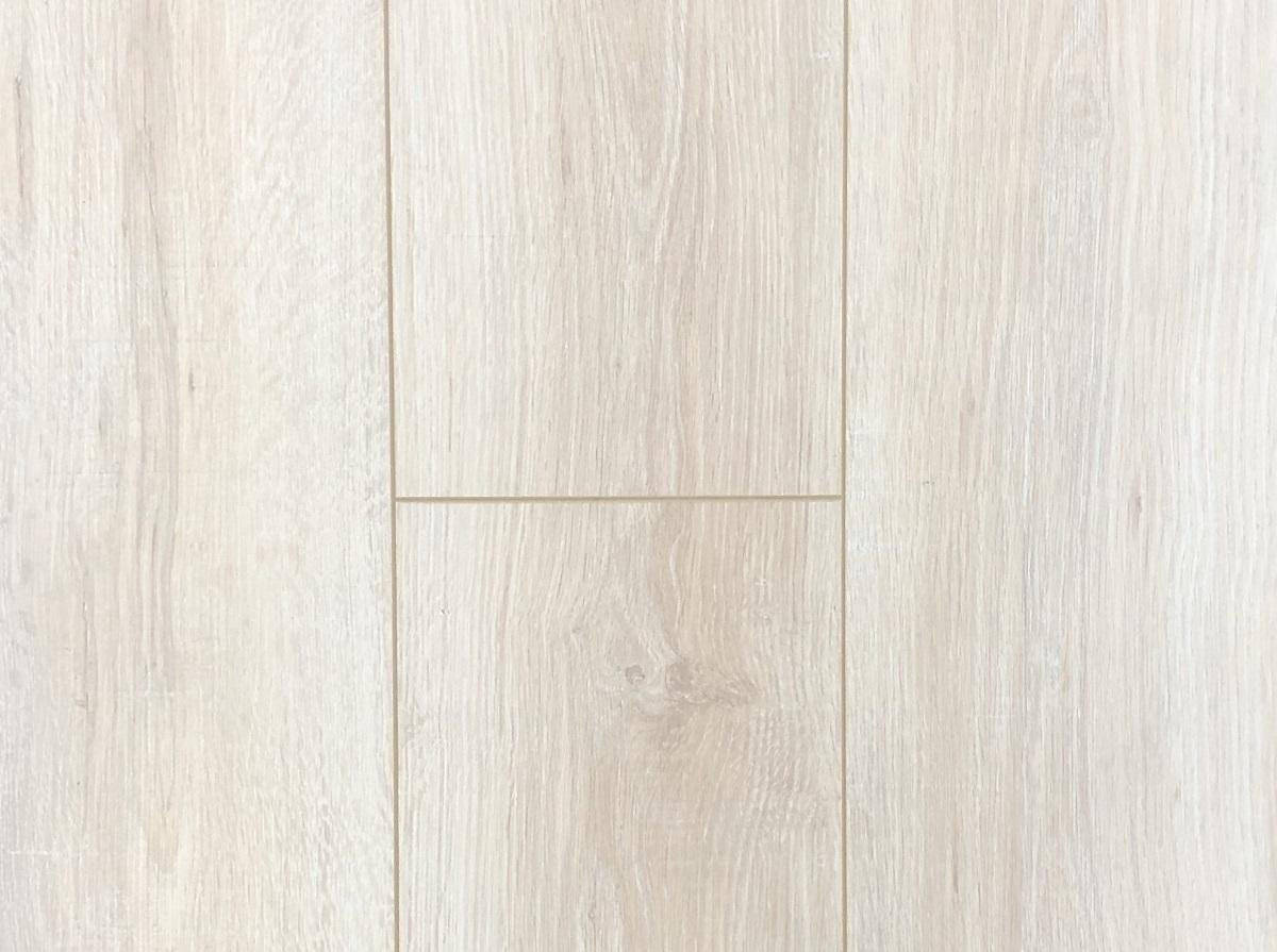 Ламинат "SunFloor" 8/32 4V Дуб Самоа 33 (1380*193*8 мм) — купить в Чите