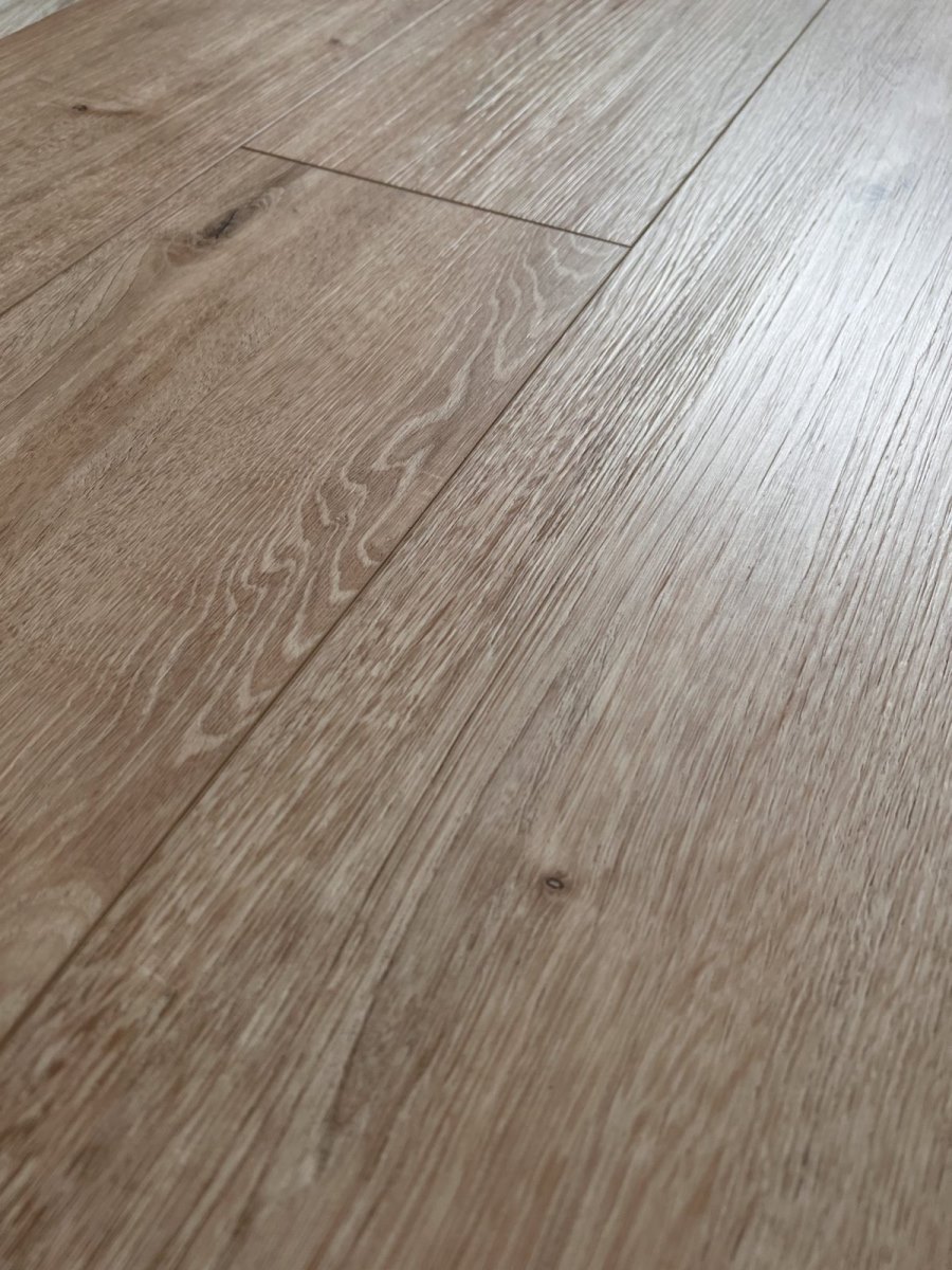 SPC ламинат "OneFloor" ЕСО 5062 (4V фаска) (1220*184*4 мм) — купить в Чите