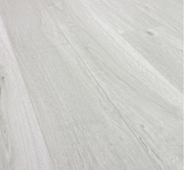 SPC ламинат "CronaFloor" Wood 4V Дуб Серебристый (1200*180*4 мм) — купить в Чите