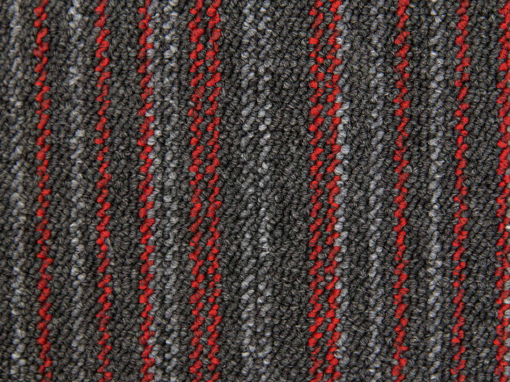 Ковровая плитка "Bonkeel" Space Strip Red (500*500*5,9 мм) — купить в Чите