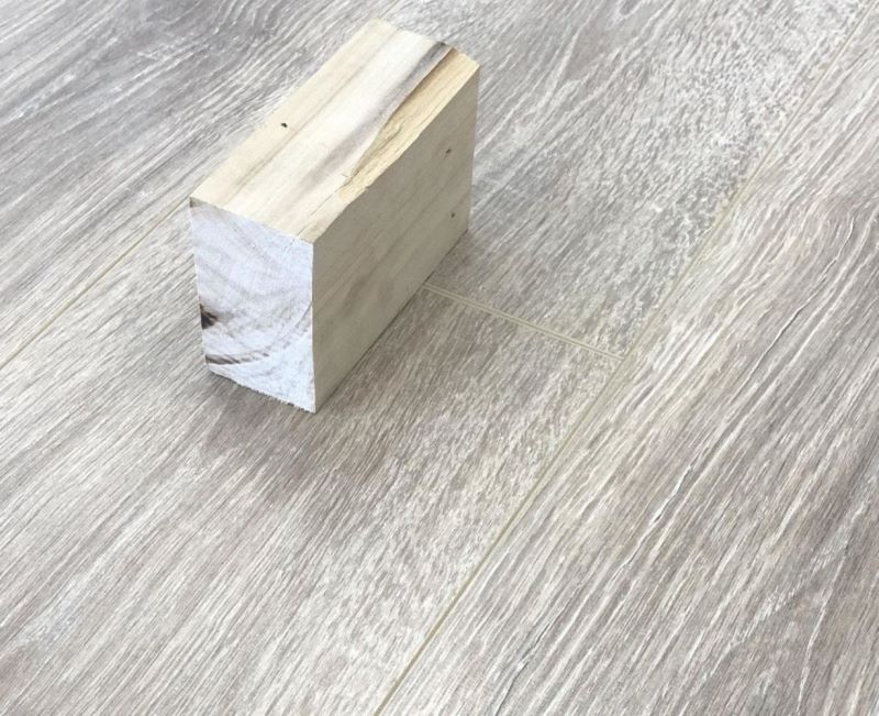 Ламинат "SunFloor" 8/32 4V Дуб Джонсон 32 (1380*193*8 мм) — купить в Чите