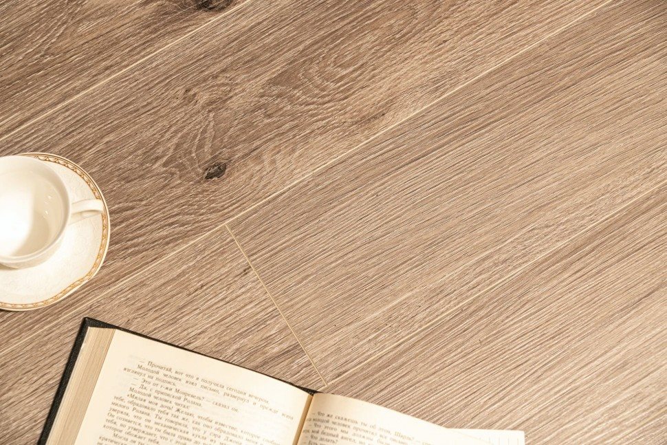 Виниловый ламинат "Bonkeel" Style Дуб Матира (1200*125*4 мм) — купить в Чите