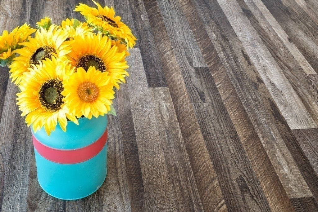 Кварцвиниловая плитка "Alpine Floor" Орех Состаренный (1219*184*3мм) — купить в Чите