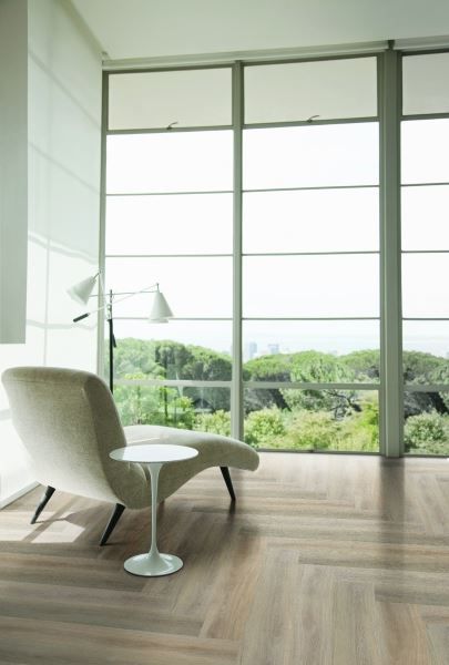 Кварцвиниловая плитка "LG" Орешник классический (1200*180*2 мм) — купить в Чите