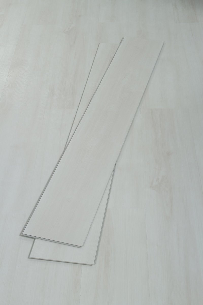 SPC ламинат "OneFloor" ЕСО 8055 (1220*184*4 мм) — купить в Чите