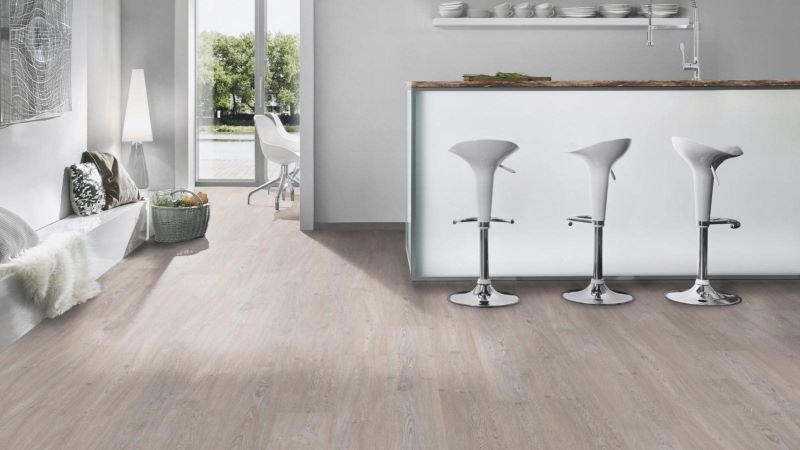 Ламинат Дуб Белый Масляный 33 класс "Krono original" Forte Classic 5552 oak (1285*192*8 мм) — купить в Чите