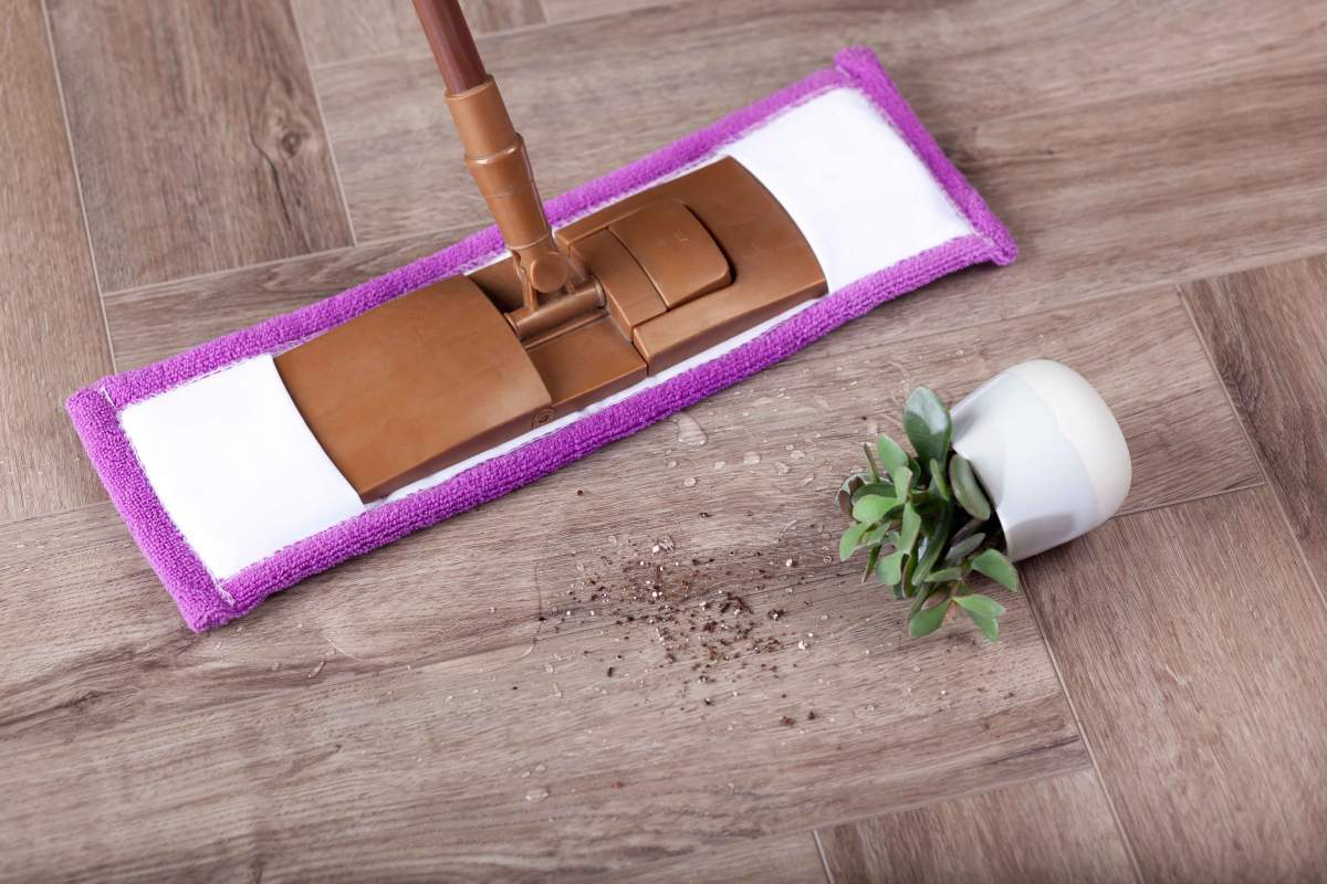 Замковая ПВХ плитка "Aberhof" Carmelita 1862 (615*123*5 мм) — купить в Чите