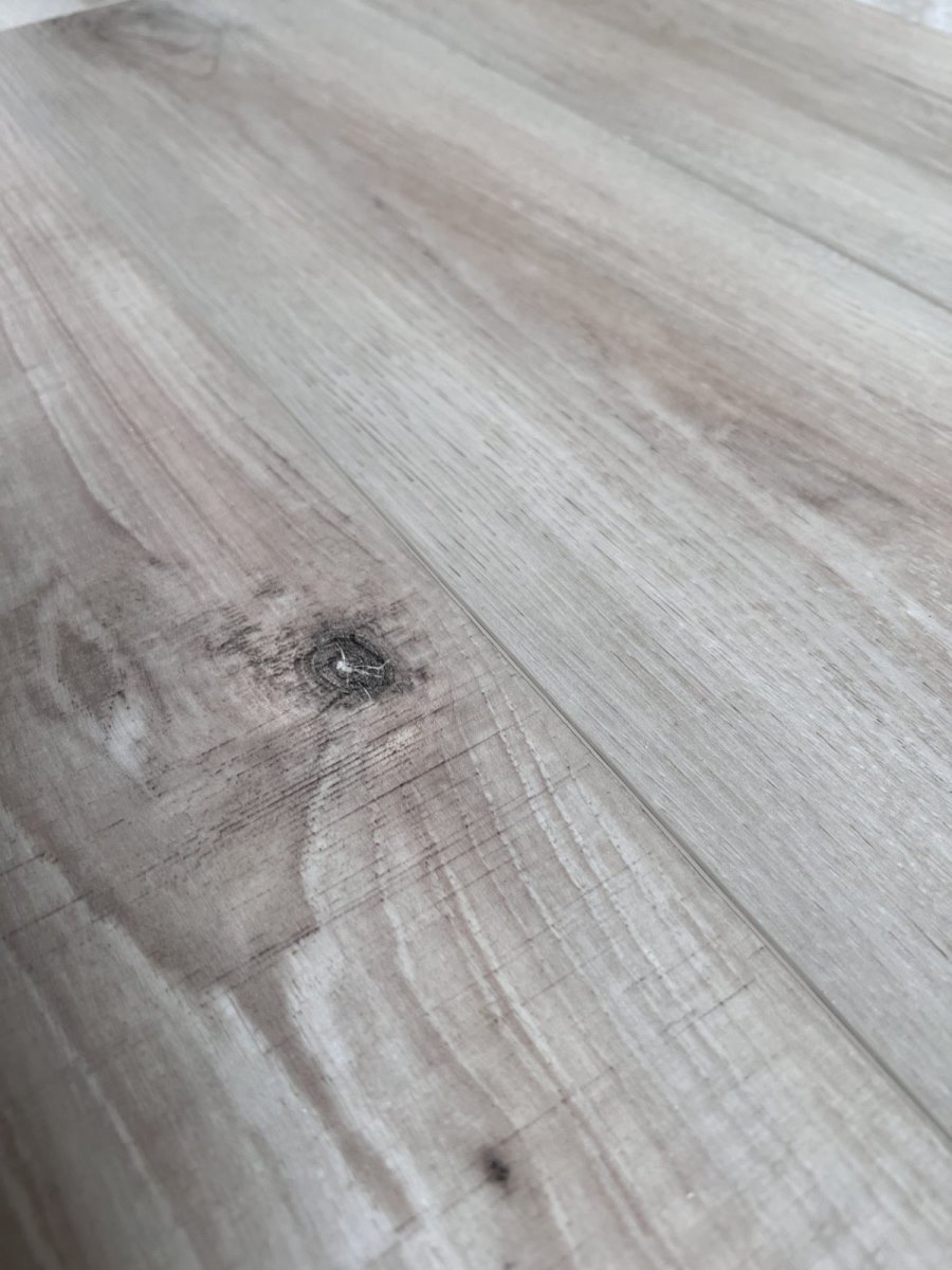 SPC ламинат "OneFloor" ЕСО 5021 (4V фаска) (1220*184*4 мм) — купить в Чите