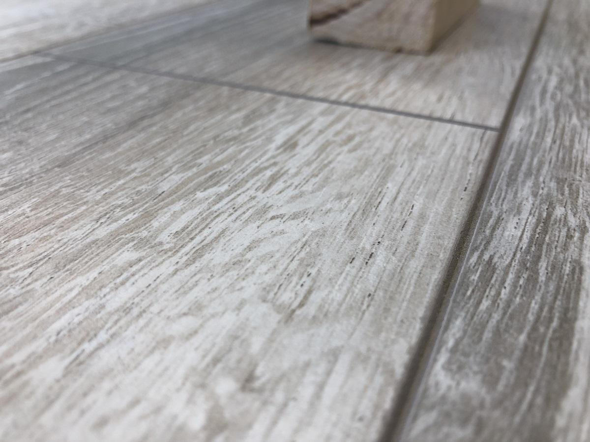 Ламинат "SunFloor" 8/33 4NV Сосна Тахо 52 (1380*159*8 мм) — купить в Чите