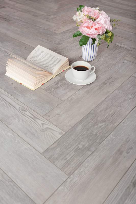 Замковая ПВХ плитка "Aberhof" Carmelita 1687 (615*123*5 мм) — купить в Чите