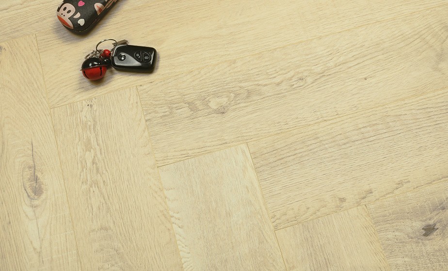 Ламинат SPC AquaMax Дуб Шамбор (640*128*4 мм) — купить в Чите