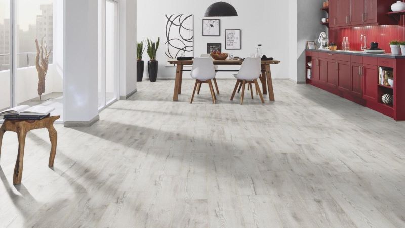 Ламинат "Kronospan" Variostep Classic Wonderland Oak K278 (1285*192*8 мм) — купить в Чите