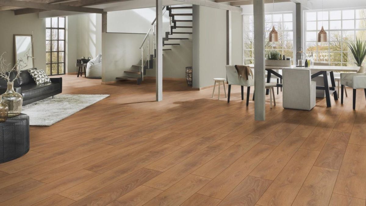 Ламинат "Kronospan" Super Natural Classic Дуб Харлех 8573 (1285*192*8 мм) — купить в Чите