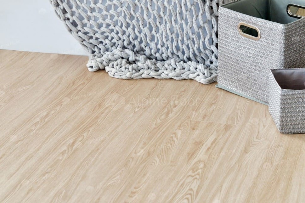 Виниловый ламинат "Alpine Floor" Classic Light MC Ясень Макао (1220*183*3,5 мм) — купить в Чите